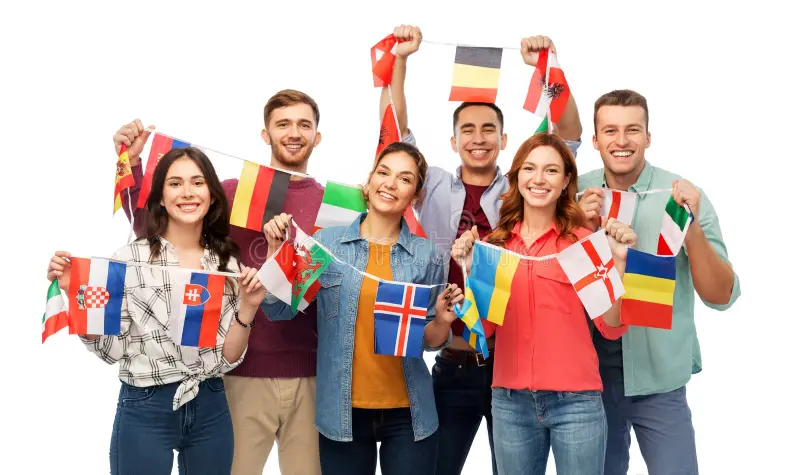 Dubai’de Ev Sahibi Olmanın Sosyal Avantajları 3 international friendship people concept group smiling friends flags different countries string over white 132926664