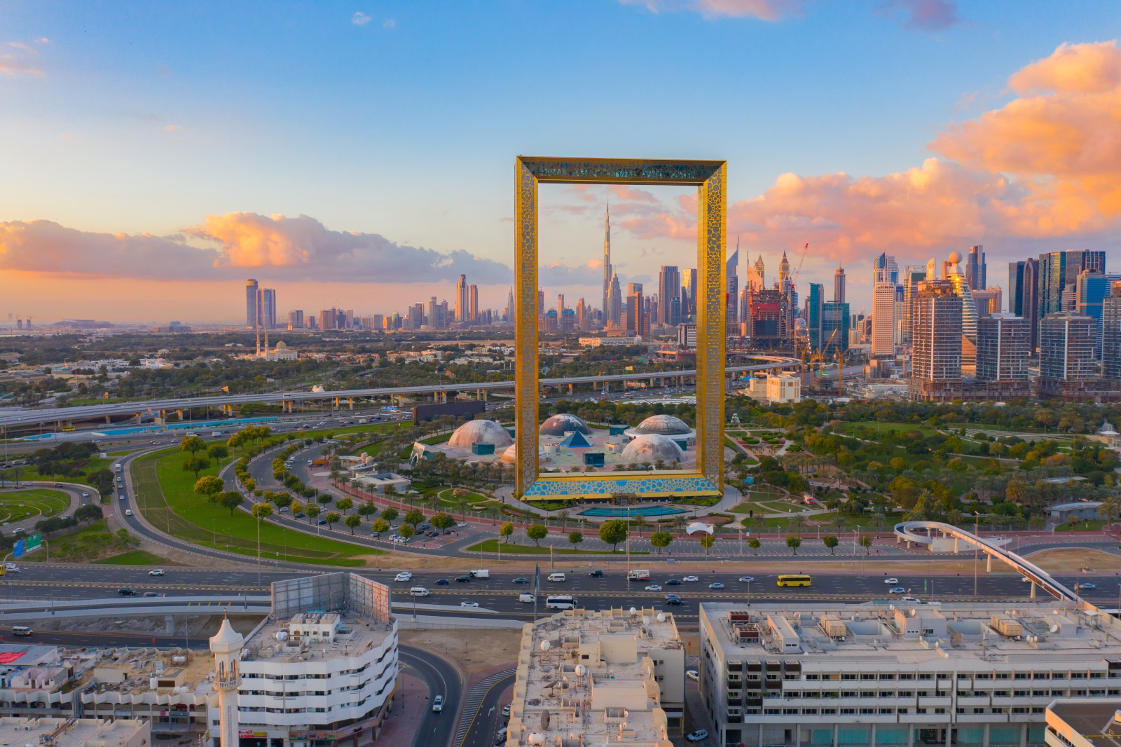 Dubai'nin Dünya Rekoru Kıran Yapıları 8 image 102